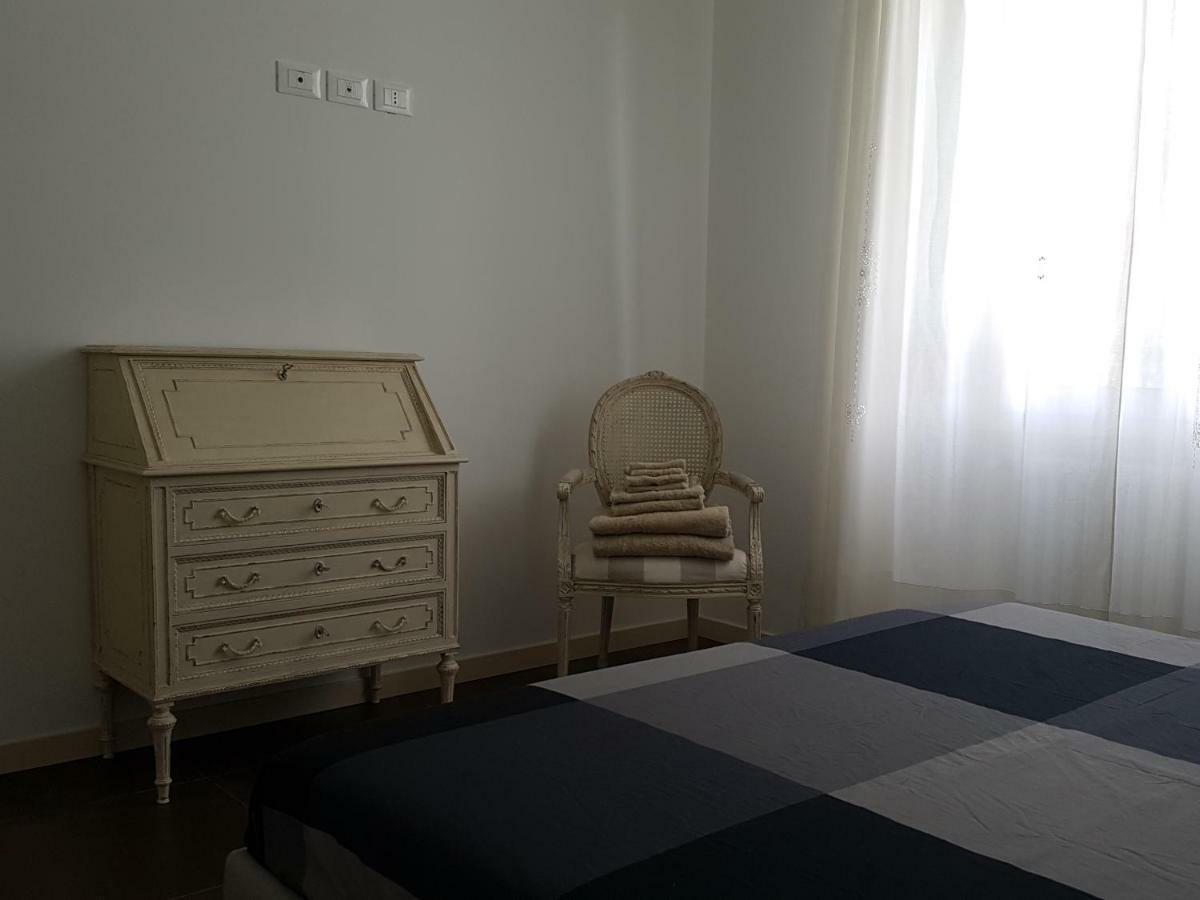 דירות דסנזאנו דל גארדה Casa Savoia מראה חיצוני תמונה